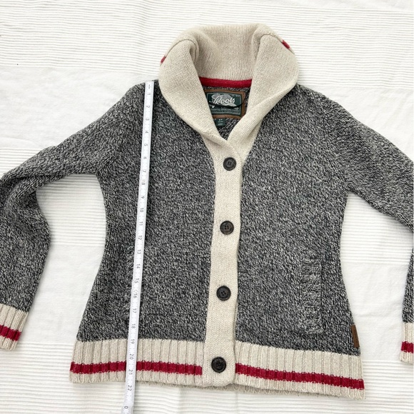 Roots Canada Cabin Shawl Cardigan Sweater - Picture 7 of 12